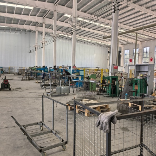 Stackable Industrial Wire Mesh Storage Baskets Eco-Friendly Durable Stainless Steel Sorting Organizing Hardware