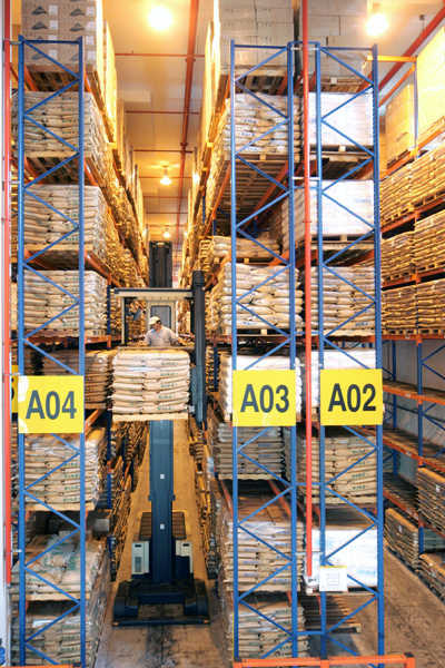Drive-in Pallet Rack Storage