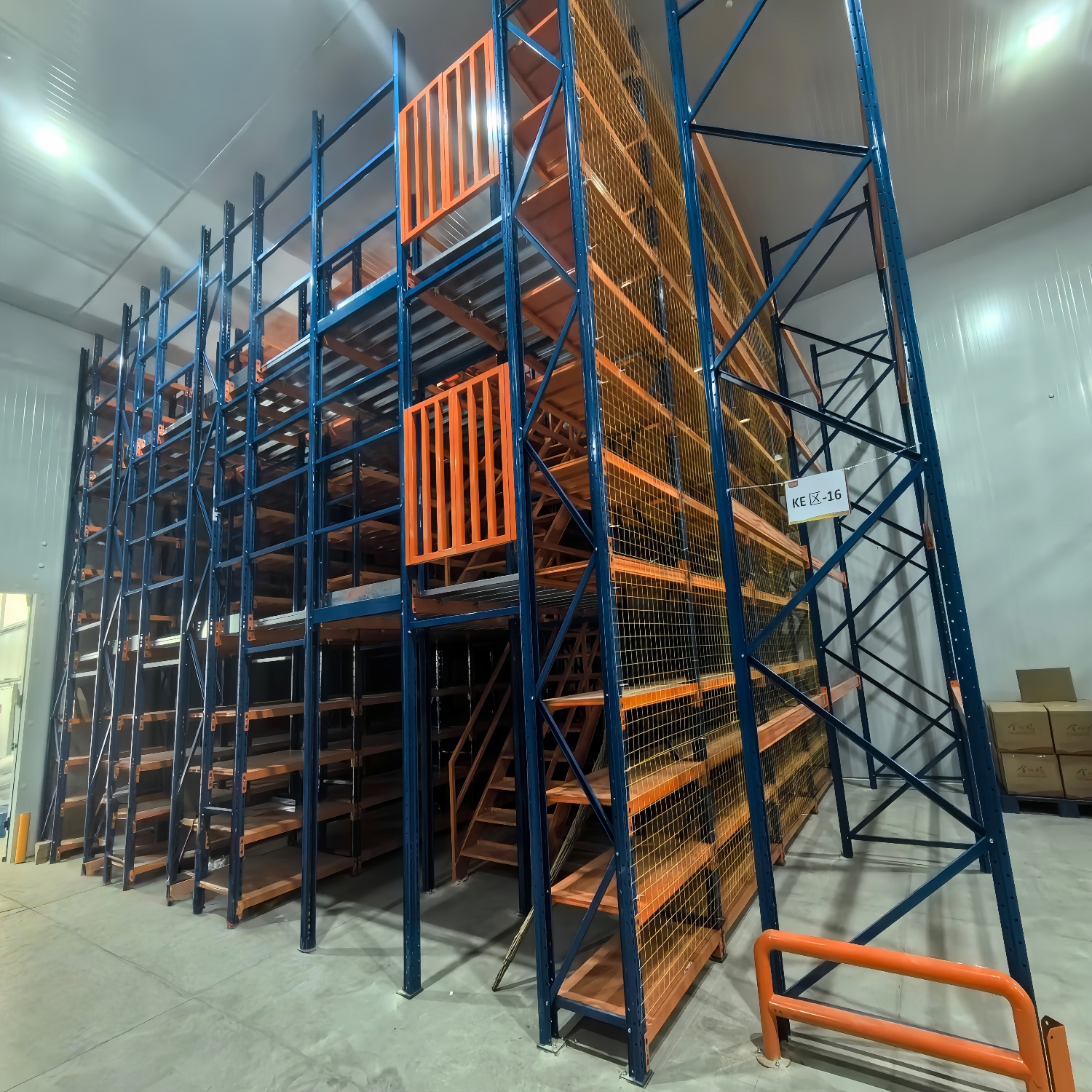 Structure 4