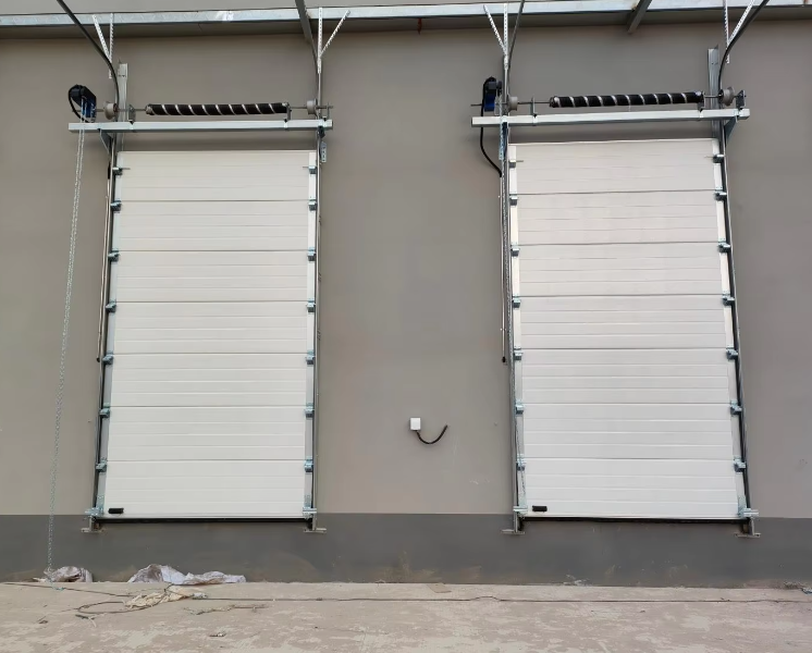High Quality Thickened Door Panel Wearhouse Overhead Door Insulated Durable Loading Docks Automatic Industrial Sectional Door